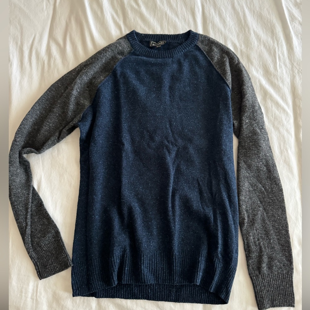 Men's grey and blue sweater
